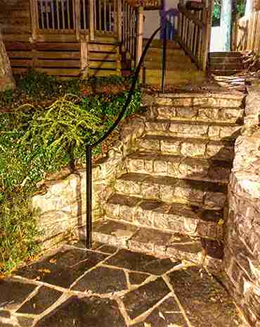 Decorative railing design for modern home in Atlanta